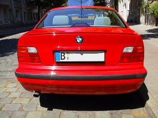 BMW E36 323i